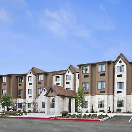 Microtel Inn & Suites By Wyndham Round Rock Exterior foto