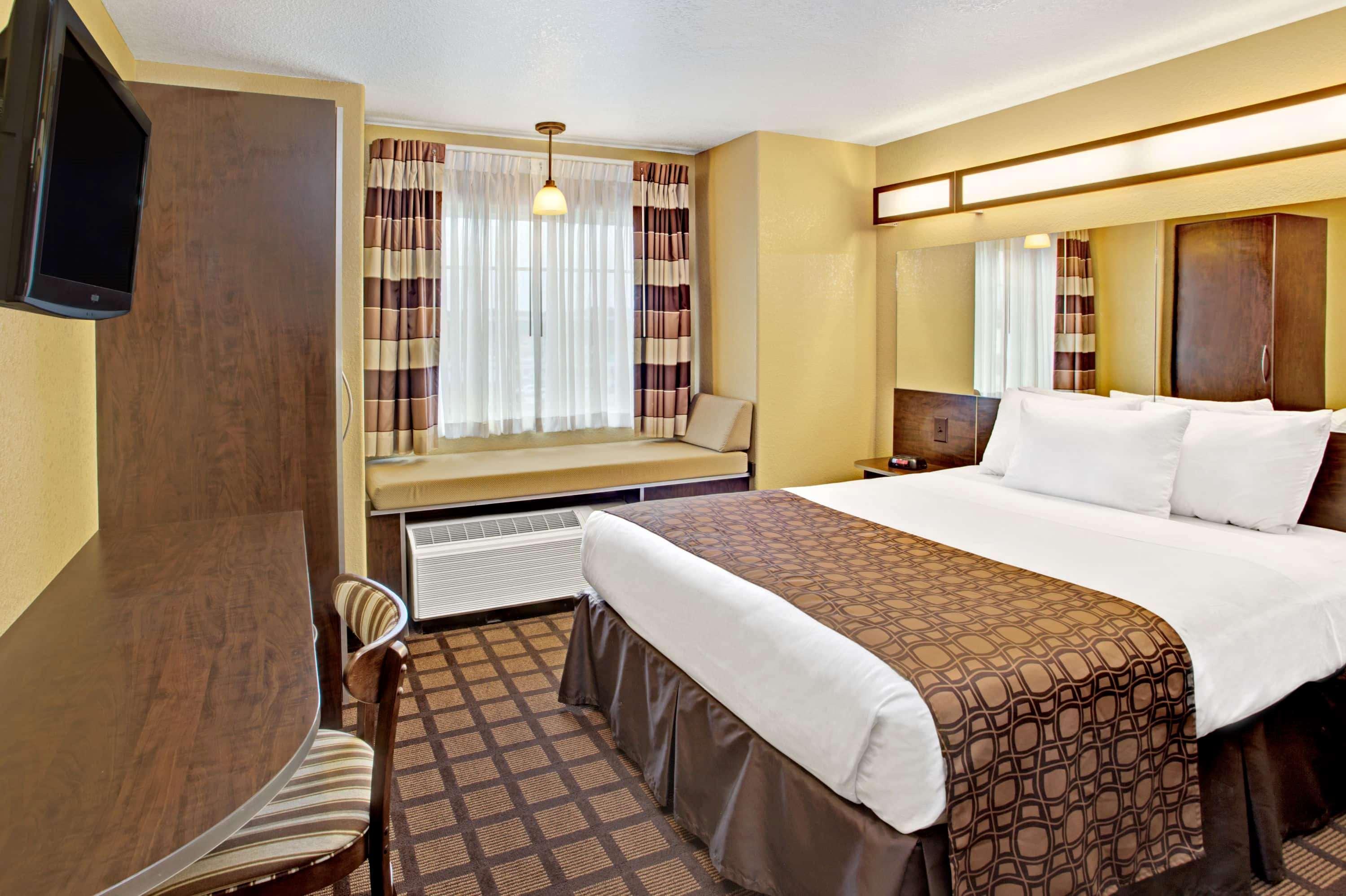 Microtel Inn & Suites By Wyndham Round Rock Exterior foto